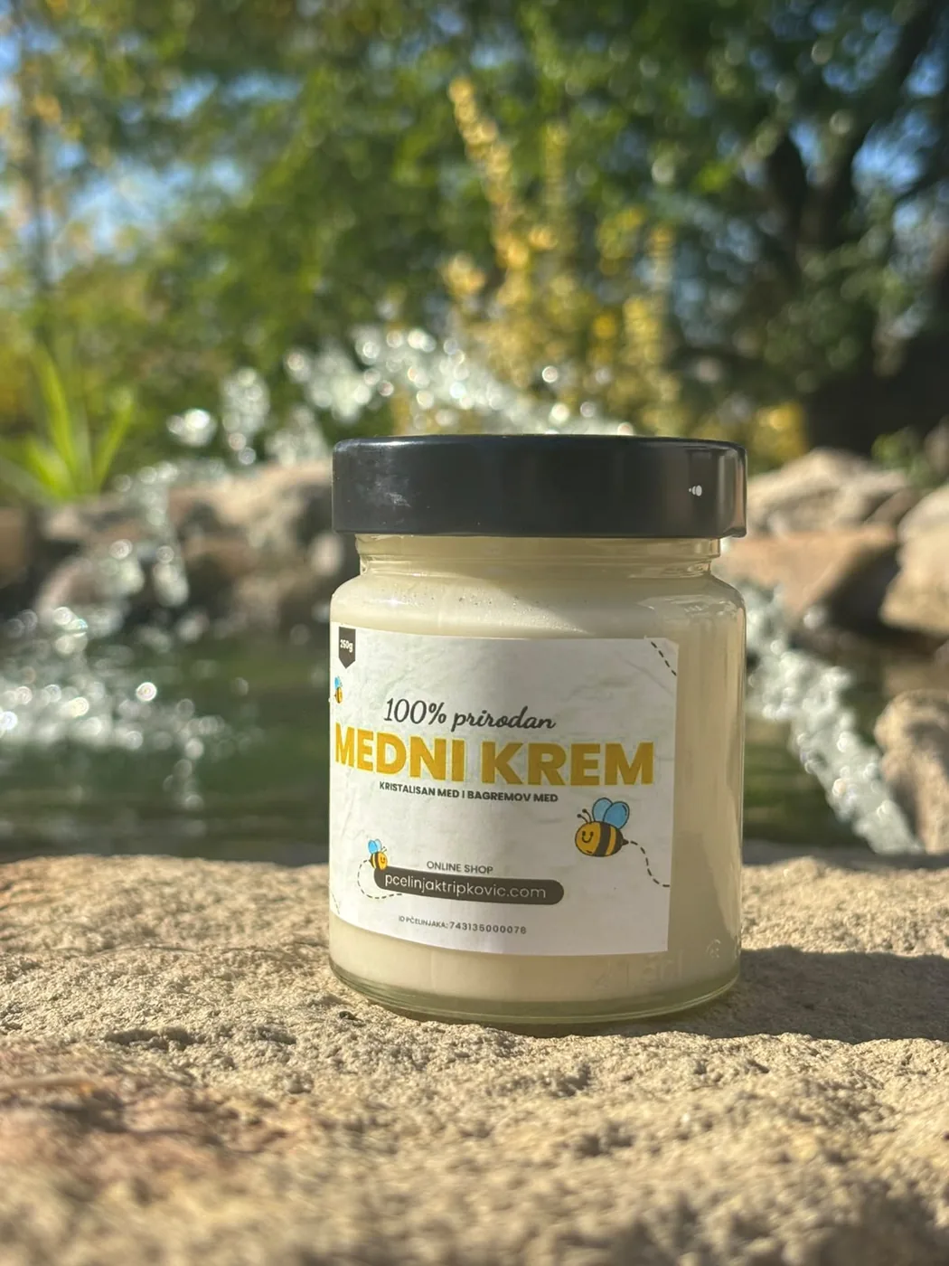 Medni krem